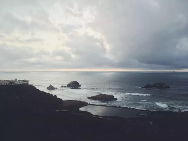 lands end 看日落时候的风景.png